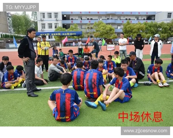 南京足球队技术解析：从战术布局到球员素质的全面剖析